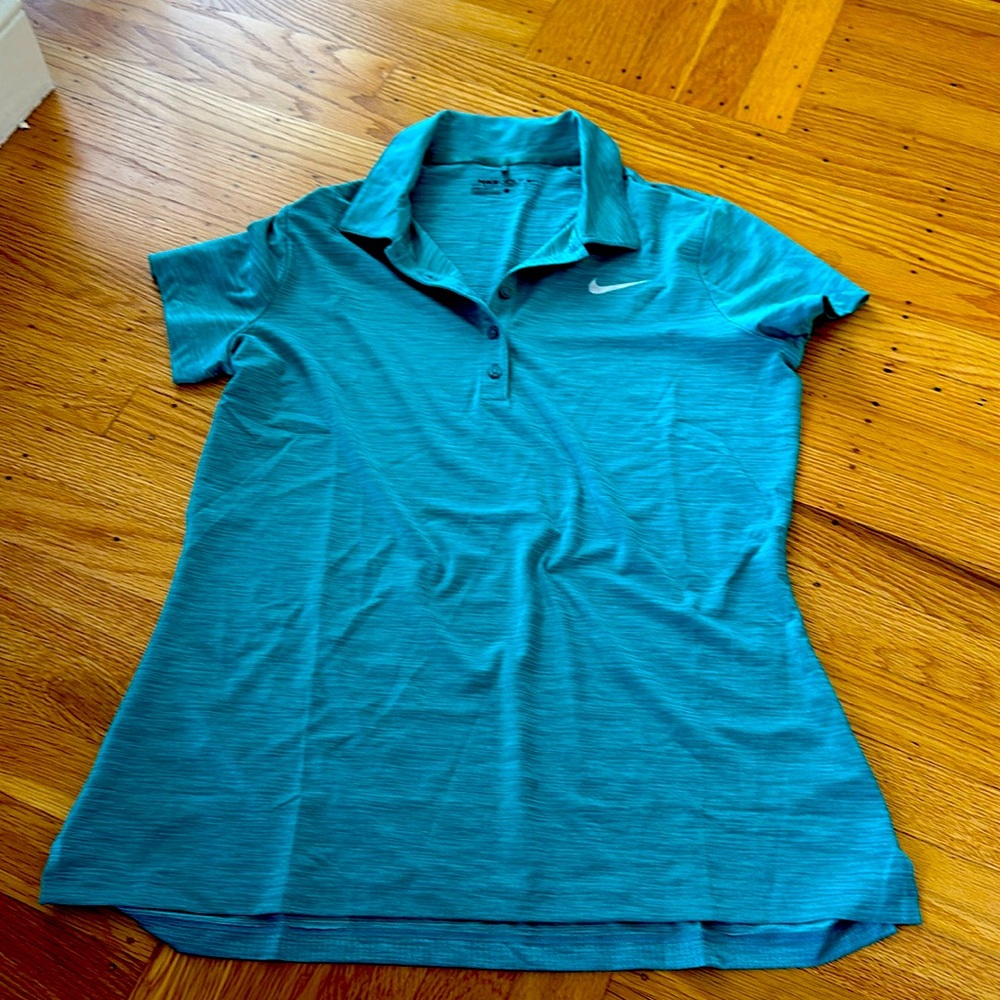 New Women’s Nike Dri-Fit Golf Shirt